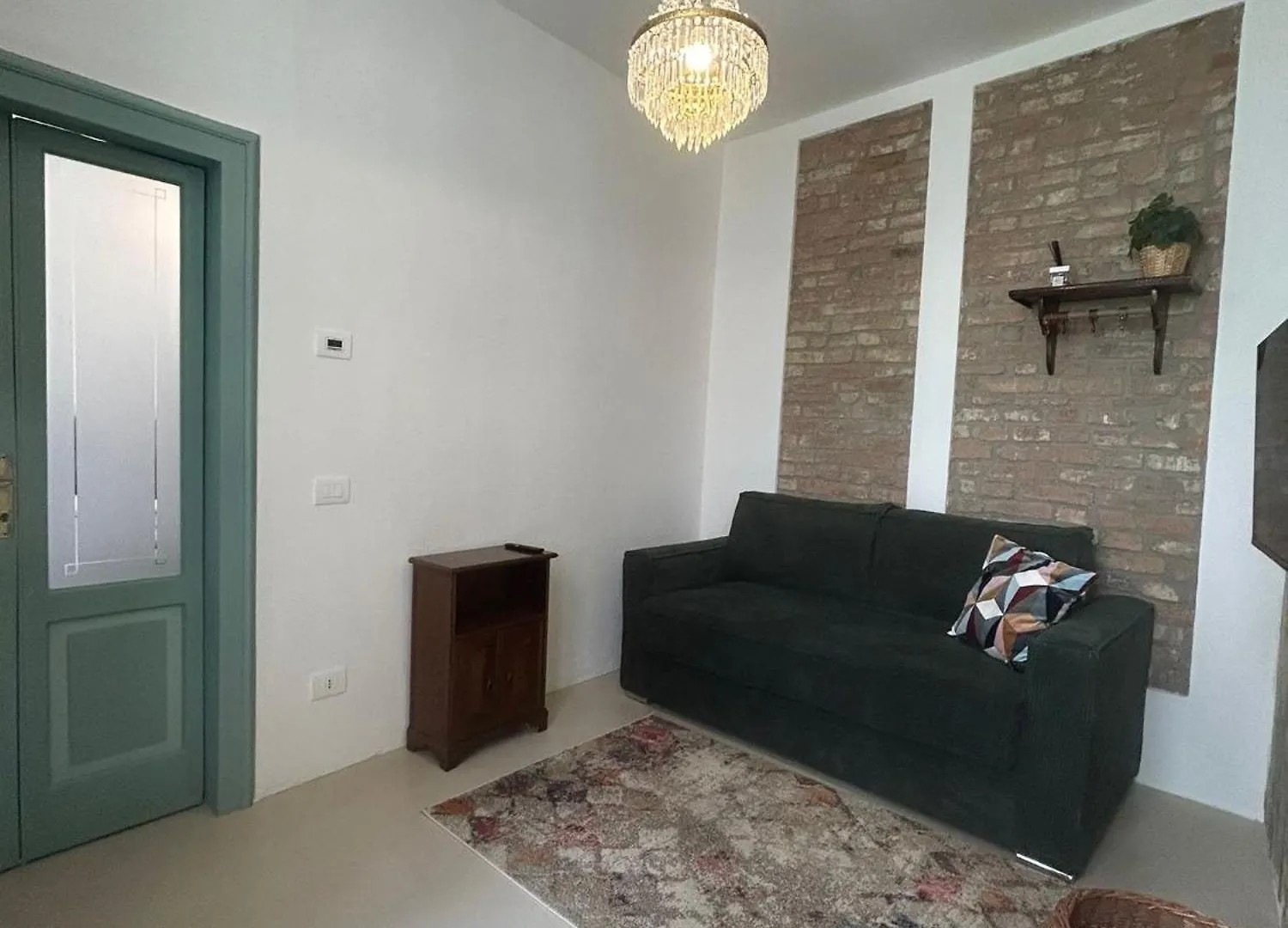 Aporti Home location